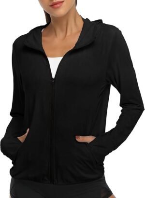 camiseta capucha mujer